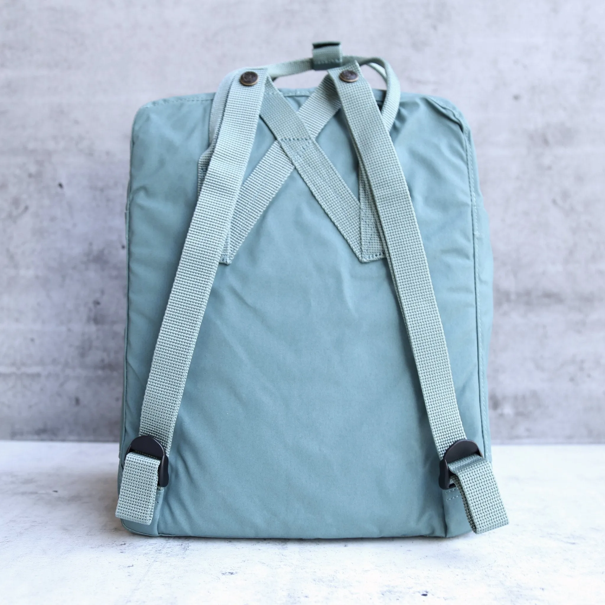 Fjallraven - Kanken Classic Backpack in More Colors