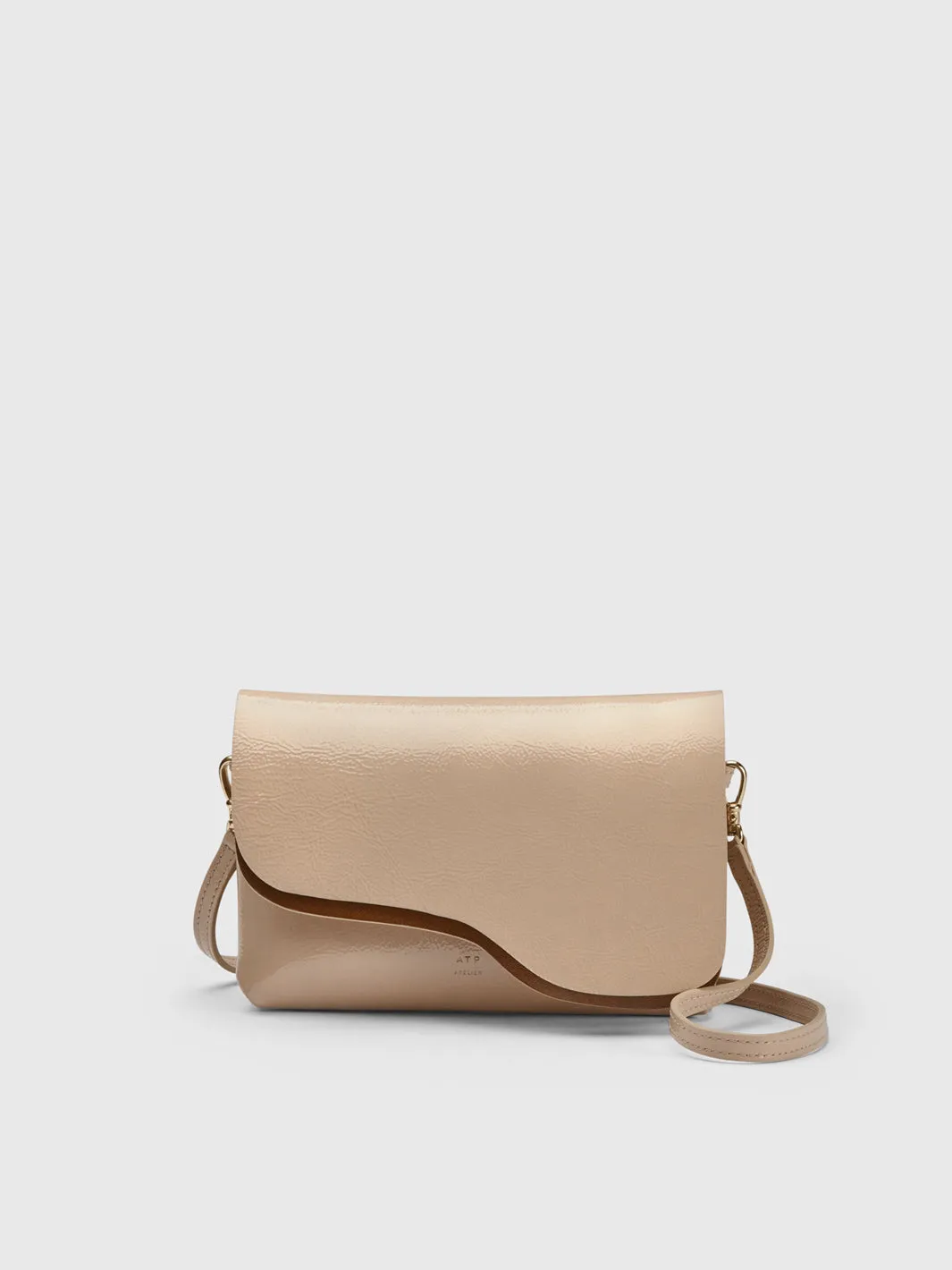 Scarlino Nocciola Naplak Leather Pouch Bag